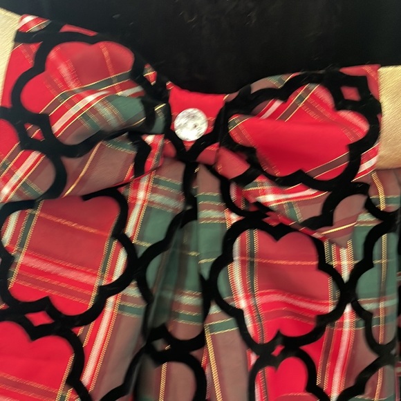 Velvet and plaid taffeta dress size 7, red, gold, green, black - Picture 2 of 5